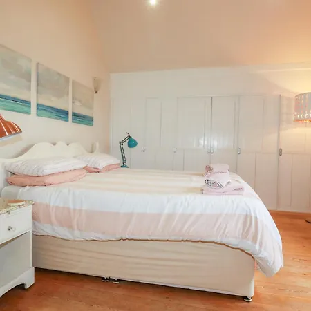 6 The Links Holiday home Penzance
